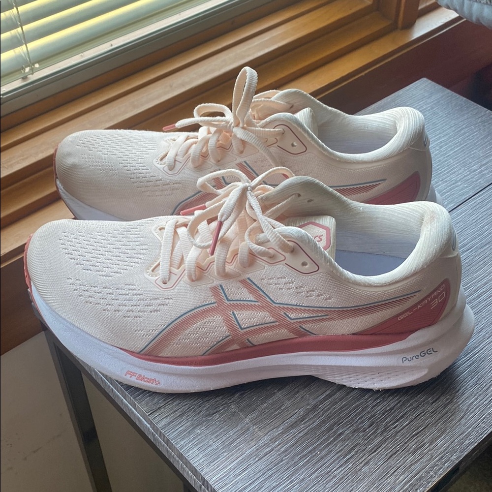 ASICS Women's Gel Kayano 30